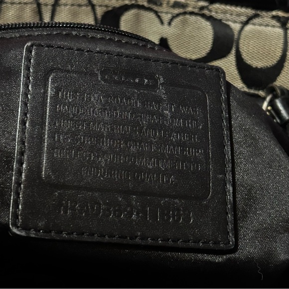 Coach Handbag - Picture 7 of 8